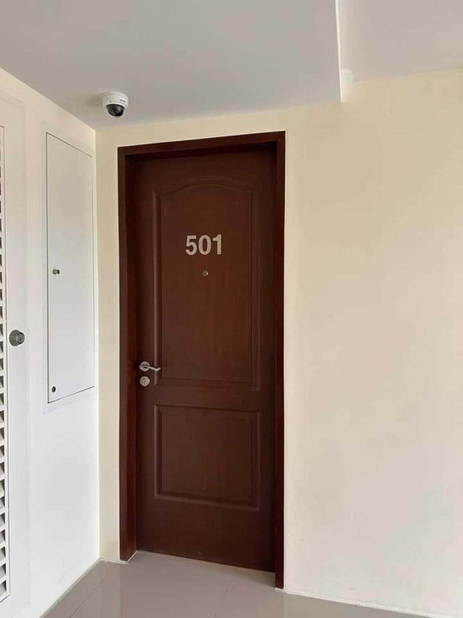 Fullerton Suites Puting Kahoy Bagian luar foto