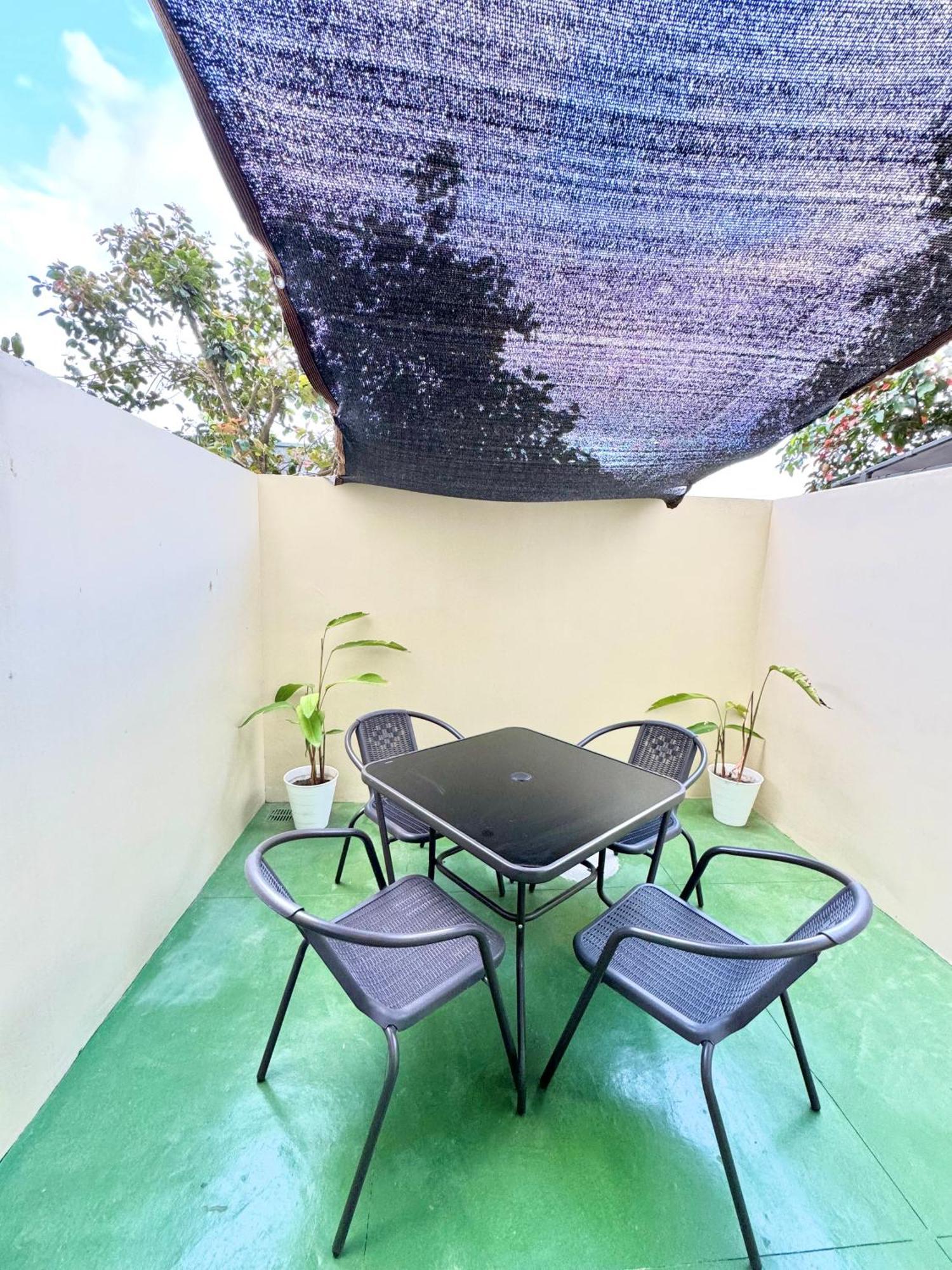 Fullerton Suites Puting Kahoy Bagian luar foto