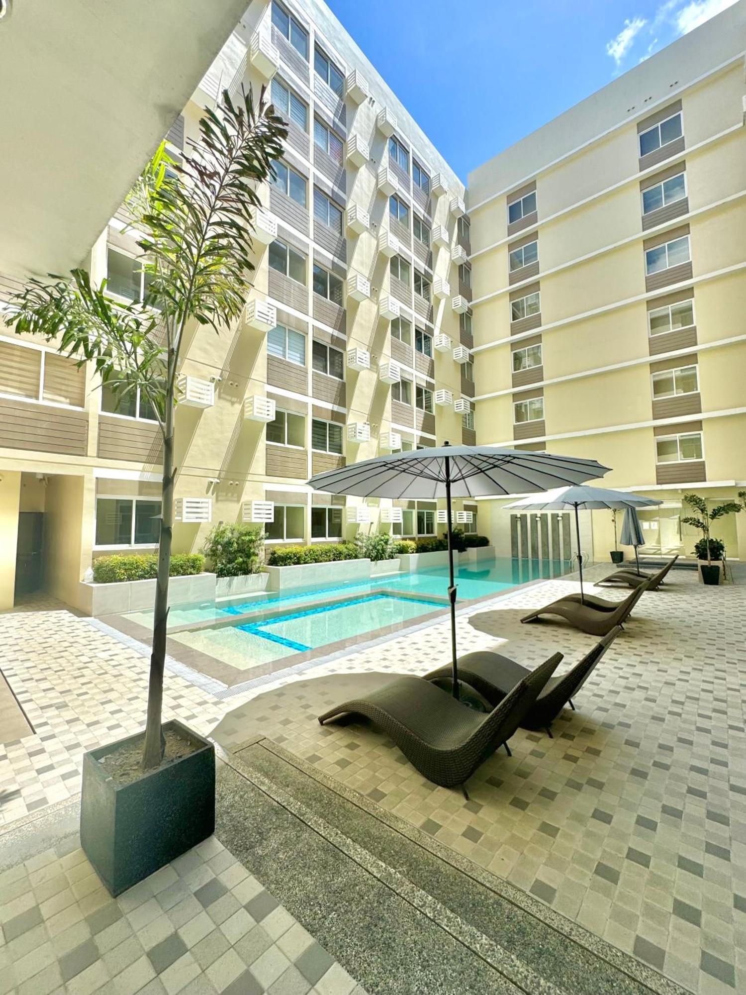Fullerton Suites Puting Kahoy Bagian luar foto